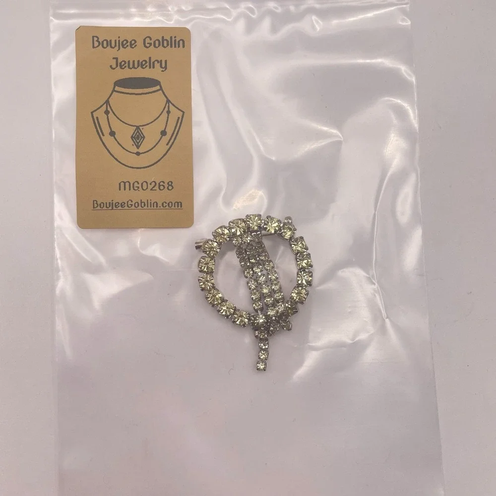 Vintage Mid Century Pale Yellow Rhinestone Circle Trembler Dangle Brooch Pin